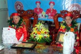 Hai chị em ruột cao tuổi nhất Việt Nam Hai chị em ruột cao tuổi nhất Việt Nam