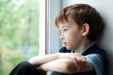 3 câu nói cửa miệng của bố mẹ khiến trẻ tự ti 3 câu nói cửa miệng của bố mẹ khiến trẻ tự ti