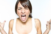 Cưới 9 năm chưa một lần "lên đỉnh" Cưới 9 năm chưa một lần "lên đỉnh"