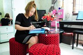 Không gian ở trọ đơn giản của Thu Phượng và con gái Không gian ở trọ đơn giản của Thu Phượng và con gái