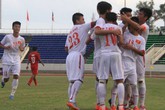 Thắng đậm Brunei 5-0, U-19 Việt Nam vươn lên dẫn đầu bảng Thắng đậm Brunei 5-0, U-19 Việt Nam vươn lên dẫn đầu bảng