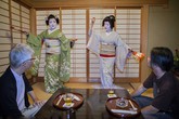Điều ít biết về cuộc sống của các Geisha Nhật Bản thời hiện đại Điều ít biết về cuộc sống của các Geisha Nhật Bản thời hiện đại