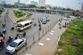 HN tháo dỡ “lô cốt” đường sắt trên cao gây ùn tắc HN tháo dỡ “lô cốt” đường sắt trên cao gây ùn tắc