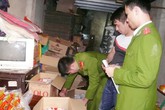 Phá xưởng sản xuất mì chính giả toàn thương hiệu nổi tiếng Phá xưởng sản xuất mì chính giả toàn thương hiệu nổi tiếng
