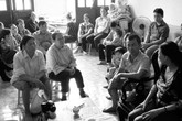 Quảng Ninh: Gần 1.000 hộ kinh doanh bức xúc vì việc phá chợ cũ, xây chợ mới Quảng Ninh: Gần 1.000 hộ kinh doanh bức xúc vì việc phá chợ cũ, xây chợ mới