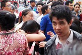 Người chồng bất lực đứng nhìn vợ con chết cháy Người chồng bất lực đứng nhìn vợ con chết cháy