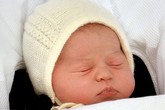Công chúa đáng yêu của Kate và William Công chúa đáng yêu của Kate và William