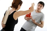 Vợ chồng khẩu chiến nảy lửa chỉ vì cái quần lạ Vợ chồng khẩu chiến nảy lửa chỉ vì cái quần lạ