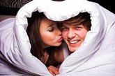 "Yêu" trong mùa nóng sao cho khỏe "Yêu" trong mùa nóng sao cho khỏe