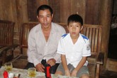 Cậu học trò nghèo nhờ mẹ trả lại 60 triệu đồng trong ví nhặt được Cậu học trò nghèo nhờ mẹ trả lại 60 triệu đồng trong ví nhặt được