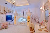 Bên trong phòng ngủ “sang chảnh” của con các triệu phú Bên trong phòng ngủ “sang chảnh” của con các triệu phú