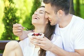 Ngoại tình từ... hàng phở Ngoại tình từ... hàng phở