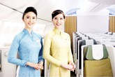 Khen - chê về đồng phục mới của Vietnam Airlines: Nữ tiếp viên hàng không lên tiếng Khen - chê về đồng phục mới của Vietnam Airlines: Nữ tiếp viên hàng không lên tiếng