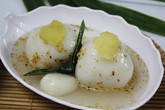 Bánh ú lá tre, chè trôi nước đón Tết Đoan Ngọ Bánh ú lá tre, chè trôi nước đón Tết Đoan Ngọ