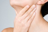 Những thực phẩm xoa dịu cơn đau họng Những thực phẩm xoa dịu cơn đau họng