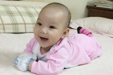 Trịnh Kim Chi khoe con gái 4 tháng tuổi đáng yêu Trịnh Kim Chi khoe con gái 4 tháng tuổi đáng yêu
