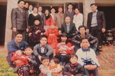 Bữa cơm tất niên đông như hội của đại gia đình 101 thành viên Bữa cơm tất niên đông như hội của đại gia đình 101 thành viên