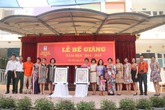 Trường tiểu học mở hội chợ đấu giá từ thiện Trường tiểu học mở hội chợ đấu giá từ thiện