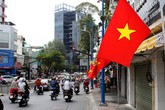 Đường Sài Gòn rực rỡ ngày đầu xuân Đường Sài Gòn rực rỡ ngày đầu xuân