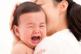 Tôi có nên bế con về nhờ bà ngoại trông cháu hộ để đi làm? Tôi có nên bế con về nhờ bà ngoại trông cháu hộ để đi làm?