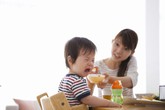 Bé biếng ăn có nên uống thuốc? Bé biếng ăn có nên uống thuốc?