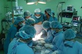 Vì sao trẻ phẫu thuật tim phải chờ lâu? Vì sao trẻ phẫu thuật tim phải chờ lâu?