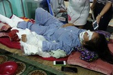 Ra đầu thú, nghi phạm cắt gân chân, gân tay vợ khai gì? Ra đầu thú, nghi phạm cắt gân chân, gân tay vợ khai gì?