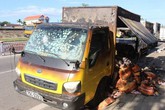 Kho hàng bốc cháy lúc nửa đêm, hàng trăm người hoảng loạn bỏ chạy Kho hàng bốc cháy lúc nửa đêm, hàng trăm người hoảng loạn bỏ chạy