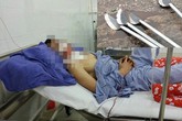 Cha trút mưa dao lên đầu con vì dám ăn trước thịt gà Cha trút mưa dao lên đầu con vì dám ăn trước thịt gà
