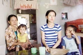 Bố sẵn sàng làm phụ hồ suốt đời để được nghe con nói Bố sẵn sàng làm phụ hồ suốt đời để được nghe con nói