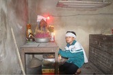 Thương cảnh cháu bé 14 tuổi mồ côi cả cha lẫn mẹ Thương cảnh cháu bé 14 tuổi mồ côi cả cha lẫn mẹ