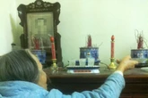 Dịch chuyển bát hương khi lau dọn có gây hại cho con cháu? Dịch chuyển bát hương khi lau dọn có gây hại cho con cháu?