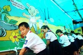 Trẻ bị sốt, chán ăn có thể nghĩ tới bệnh tay, chân, miệng Trẻ bị sốt, chán ăn có thể nghĩ tới bệnh tay, chân, miệng
