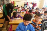Dở khóc, dở cười khi trẻ thuận tay trái Dở khóc, dở cười khi trẻ thuận tay trái