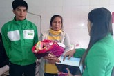 Tâm sự của sản phụ được tài xế taxi đỡ đẻ trên xe giữa đêm: Sẽ đặt tên con theo tên hãng taxi Tâm sự của sản phụ được tài xế taxi đỡ đẻ trên xe giữa đêm: Sẽ đặt tên con theo tên hãng taxi