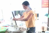 Cả họ ăn lợn ốm, 2 người chết, 10 người nhiễm bệnh Cả họ ăn lợn ốm, 2 người chết, 10 người nhiễm bệnh
