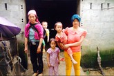 16 tuổi bồng con, 35 tuổi thành bà, 55 tuổi lên cụ 16 tuổi bồng con, 35 tuổi thành bà, 55 tuổi lên cụ