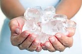 Phù nề thanh quản, khó thở sau một cốc nước đá Phù nề thanh quản, khó thở sau một cốc nước đá