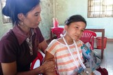 Khởi tố người cha đánh con tàn nhẫn để ép vợ quay về Khởi tố người cha đánh con tàn nhẫn để ép vợ quay về