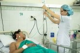 Đang quét vôi, nam thanh niên rơi từ tầng 3 ngôi nhà Đang quét vôi, nam thanh niên rơi từ tầng 3 ngôi nhà
