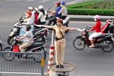 Hãy cứ đàng hoàng, uy nghiêm! Hãy cứ đàng hoàng, uy nghiêm!