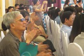 Viettel ra mắt bộ sim, máy di động dành riêng cho người khiếm thị Viettel ra mắt bộ sim, máy di động dành riêng cho người khiếm thị