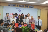 Bệnh viện Nội tiết TW ký cam kết đổi mới phong cách, thái độ phục vụ người bệnh Bệnh viện Nội tiết TW ký cam kết đổi mới phong cách, thái độ phục vụ người bệnh
