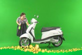 Xe máy sáng bóng, đón tết điều may Xe máy sáng bóng, đón tết điều may