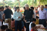 Sáng kiến tiếp cận y tế Clinton trong phòng, chống HIV/AIDS tại Việt Nam Sáng kiến tiếp cận y tế Clinton trong phòng, chống HIV/AIDS tại Việt Nam