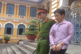 Thiếu nữ bị gã cuồng tình tạt axit trước ngày cưới Thiếu nữ bị gã cuồng tình tạt axit trước ngày cưới