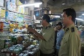 Kiểm tra an toàn thực phẩm dịp Tết Nguyên đán: Hà Nội lập 6 đoàn thanh tra liên ngành Kiểm tra an toàn thực phẩm dịp Tết Nguyên đán: Hà Nội lập 6 đoàn thanh tra liên ngành