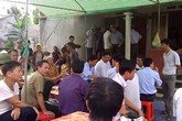 Nhậu về, con ruột dùng dao đâm chết cha Nhậu về, con ruột dùng dao đâm chết cha