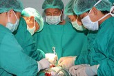 Bé trai có 3 tinh hoàn hiếm gặp Bé trai có 3 tinh hoàn hiếm gặp