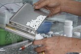 18 y bác sĩ không bị phơi nhiễm HIV từ sản phụ cấp cứu 18 y bác sĩ không bị phơi nhiễm HIV từ sản phụ cấp cứu